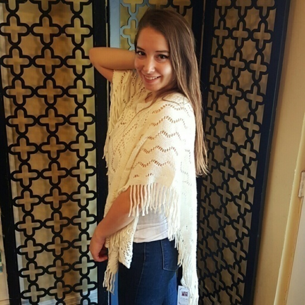 NWT CREAM OVER THE HEAD PONCHO One Size